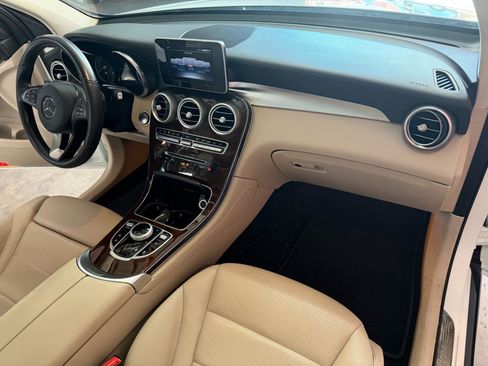 Used 2019 Mercedes-Benz GLC 300 GLC300 image 26