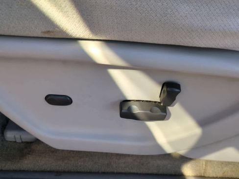 Used 2008 Chevrolet TrailBlazer LT w/ Sun And Sound Package image 17