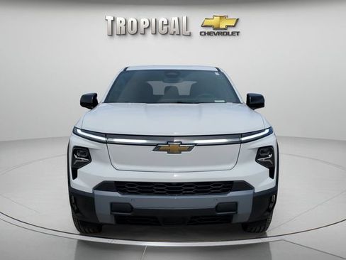 New 2026 Chevrolet Silverado EV LT w/ Plus Package AWD/4WD image 8