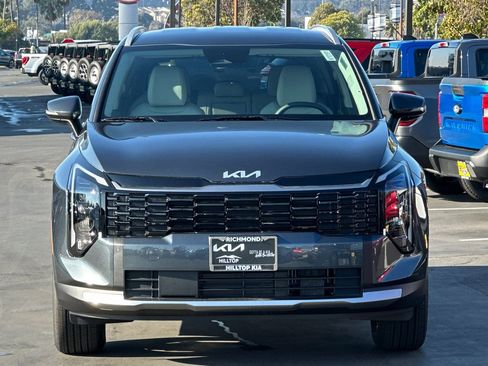 New 2026 Kia Sportage EX image 9