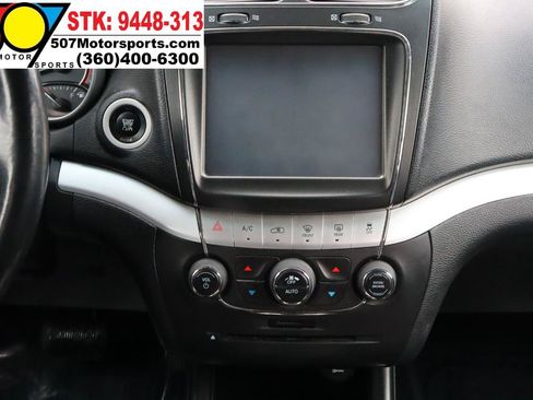 Used 2014 Dodge Journey SXT w/ Flexible Seating Group AWD/4WD image 20