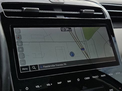 Used 2022 Hyundai Tucson Limited image 17