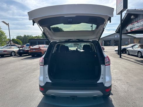 Used 2014 Ford Escape SE w/ Equipment Group 201A AWD/4WD image 9