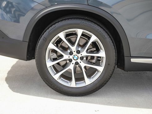 Used 2019 BMW X5 xDrive40i w/ Convenience Package AWD/4WD image 11