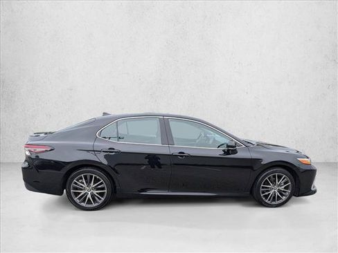 Certified 2023 Toyota Camry XLE w/ Navigation Package FWD image 4