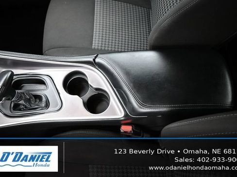 Used 2022 Dodge Challenger GT AWD/4WD image 33