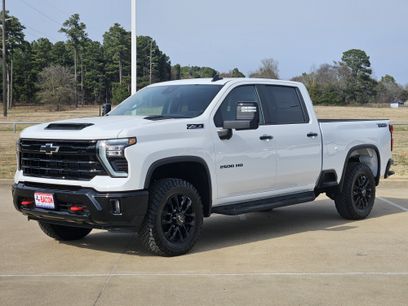 New 2026 Chevrolet Silverado 2500 LT w/ Trail Boss Package