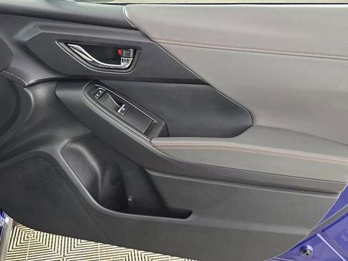 Used 2025 Subaru Crosstrek 2.5i Limited image 9