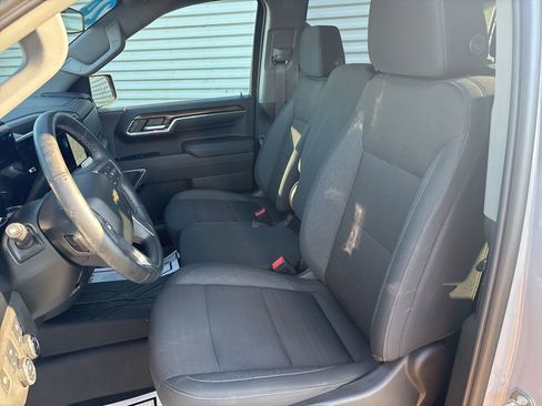 Used 2024 Chevrolet Silverado 1500 LT image 24