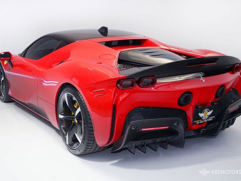 Used 2021 Ferrari SF90 Stradale image 7