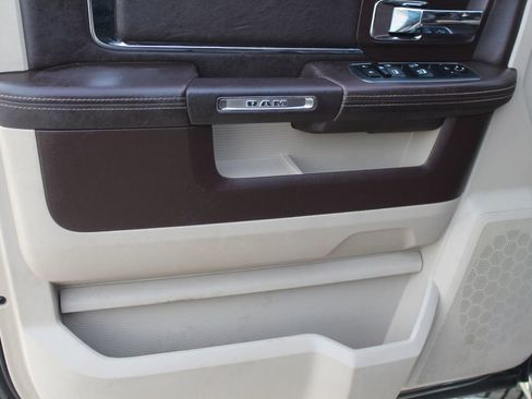 Used 2014 RAM 1500 Laramie Longhorn w/ Convenience Group image 27