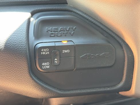 Used 2024 RAM 2500 Laramie w/ Safety Group AWD/4WD image 16