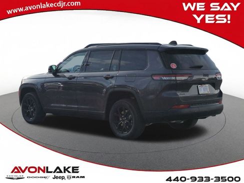 New 2025 Jeep Grand Cherokee L Altitude image 4