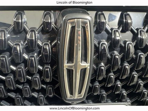 New 2026 Lincoln Aviator Reserve AWD/4WD image 8