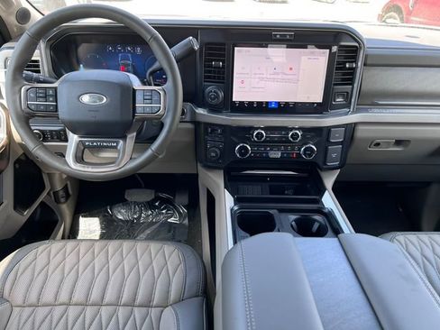 New 2026 Ford F450 Platinum w/ Platinum Plus Package AWD/4WD image 3