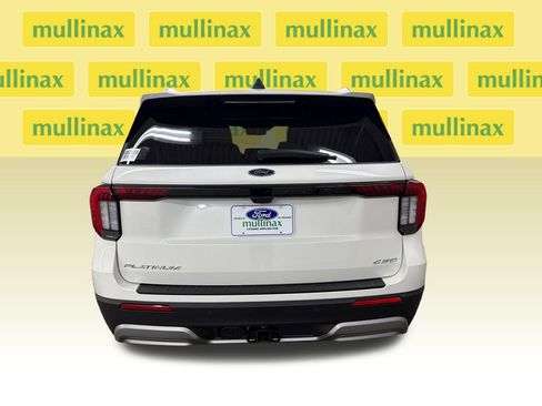 New 2026 Ford Explorer Platinum image 7