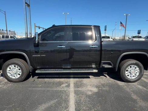 Used 2024 Chevrolet Silverado 2500 LTZ AWD/4WD image 5
