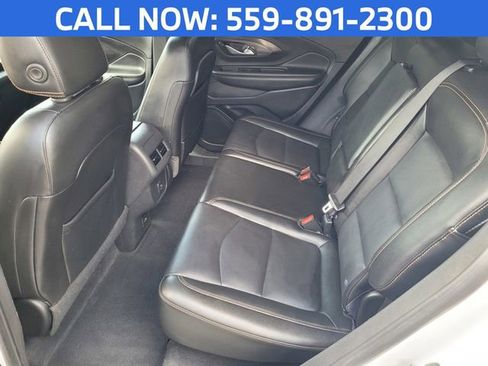 Used 2021 GMC Terrain SLT FWD image 8