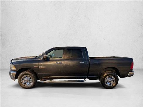 Used 2015 RAM 2500 SLT image 9