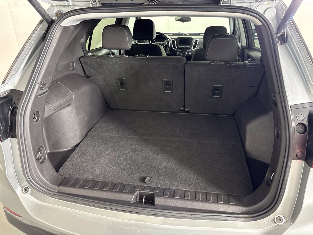 Used 2024 Chevrolet Equinox LT FWD image 20