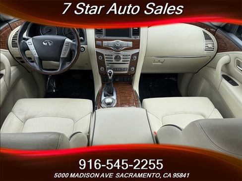 Used 2018 INFINITI QX80 4WD w/ Driver Assistance Package image 11