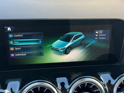 New 2026 Mercedes-Benz GLA 250 image 27