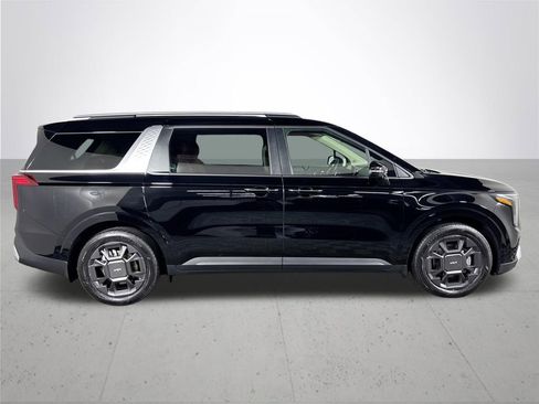 New 2026 Kia Carnival EX image 5