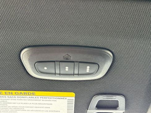 New 2025 Jeep Grand Cherokee L Limited image 23