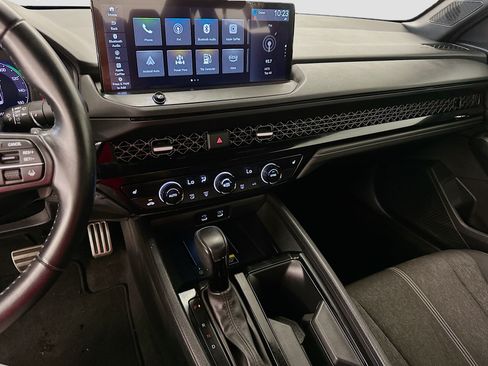 Used 2025 Honda Accord Sport image 25