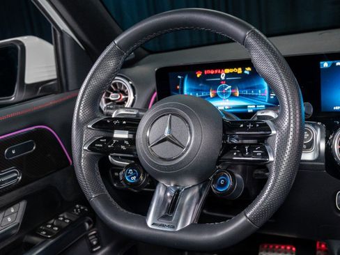 Certified 2025 Mercedes-Benz GLB 35 AMG 4MATIC image 16