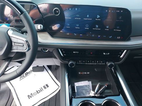 New 2026 Chevrolet Tahoe LT w/ Advanced Technology Package AWD/4WD image 20