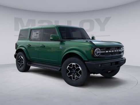 New 2025 Ford Bronco Outer Banks AWD/4WD image 7