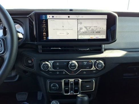 New 2026 Jeep Gladiator Sport image 7