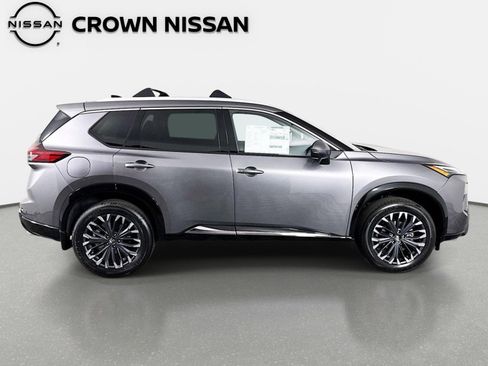 New 2026 Nissan Rogue Platinum image 4