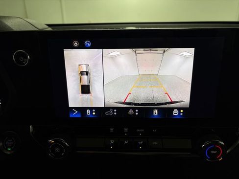 Used 2023 Chevrolet Colorado Trail Boss w/ Technology Package image 41