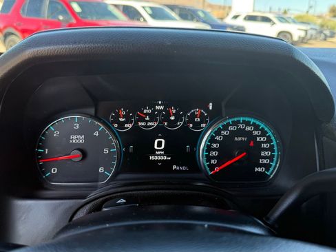 Used 2017 GMC Yukon SLT image 16