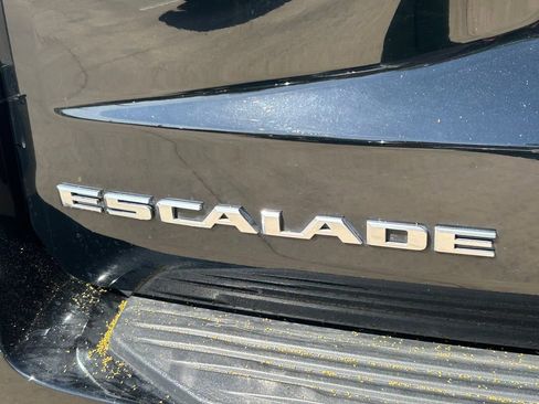 Used 2025 Cadillac Escalade Sport Platinum AWD/4WD image 13