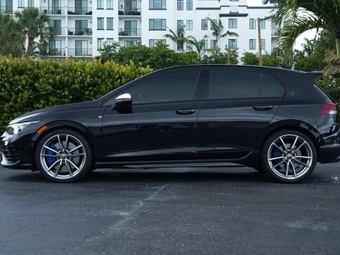 Used 2024 Volkswagen Golf R AWD/4WD image 4