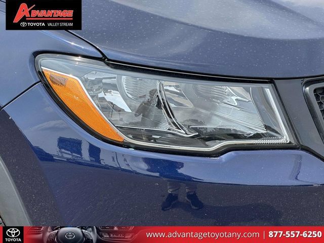 Used 2021 Jeep Compass Latitude AWD/4WD image 12