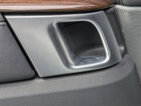 Used 2022 Land Rover Range Rover Sport HSE Silver Edition image 28