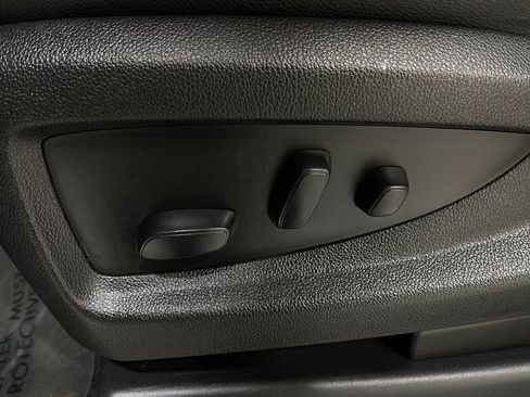 Used 2018 Chevrolet Tahoe Premier image 19