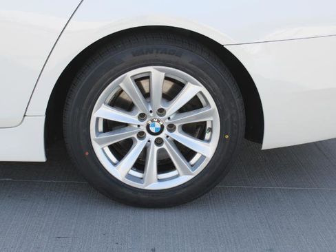 Used 2016 BMW 528i Sedan RWD image 43