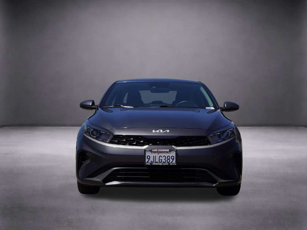 Used 2024 Kia Forte LXS w/ LXS Technology Package FWD image 9