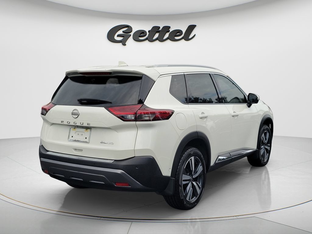 Used 2023 Nissan Rogue SL w/ SL Premium Package AWD/4WD image 5