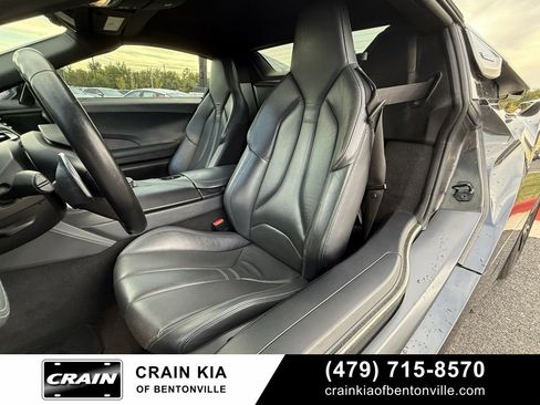 Used 2019 BMW i8 Roadster image 34