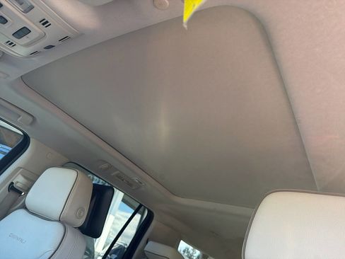 Used 2021 GMC Yukon XL Denali w/ Denali Ultimate Package image 37