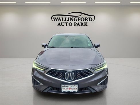 Used 2020 Acura ILX image 2