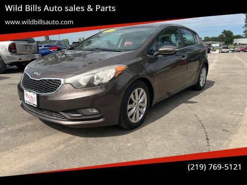 Used 2015 Kia Forte EX w/ EX Premium Package FWD image 1