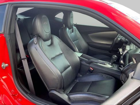 Used 2015 Chevrolet Camaro SS w/ RS Package RWD image 8