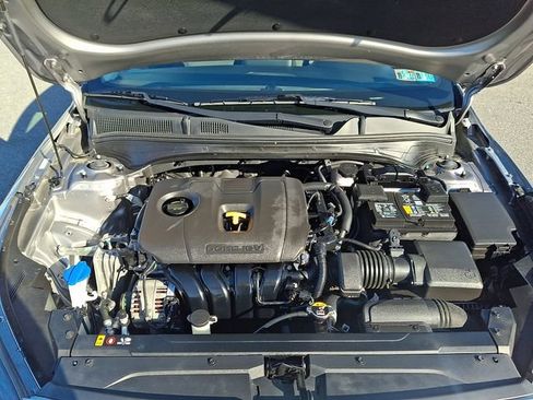 Used 2024 Kia Forte LXS w/ LXS Technology Package FWD image 27